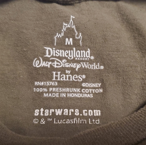 Star Wars Disney BOBA FETT TShirt - Mandalorian Disneyland Medium Green Mexican - Picture 4 of 7